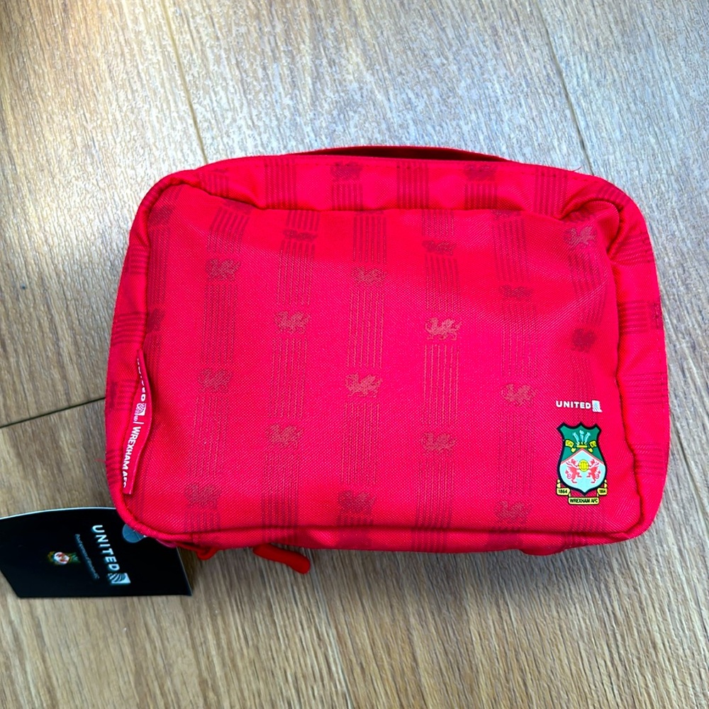United Airlines Wrexham AFC amenity kits (red)